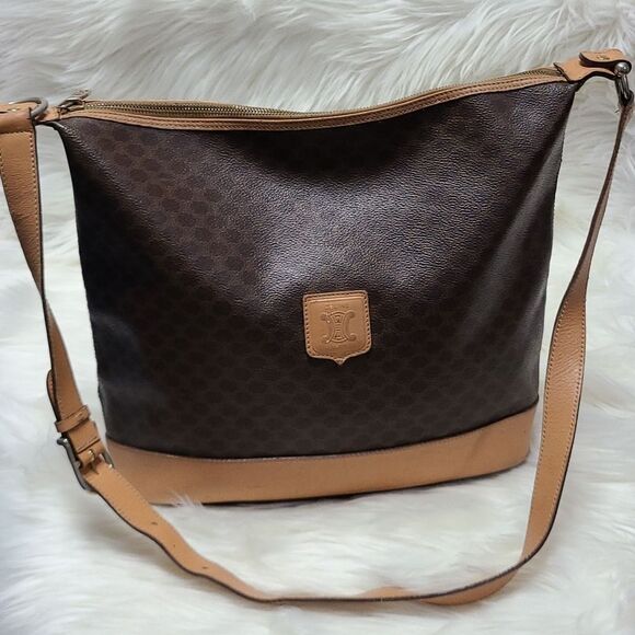 💯 Authentic Celine Tote Bag🍀 - Picture 15 of 17